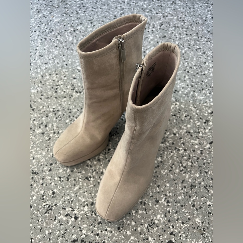 Pull and bear boots